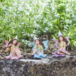 Figurines miniatures nymphes des fleurs